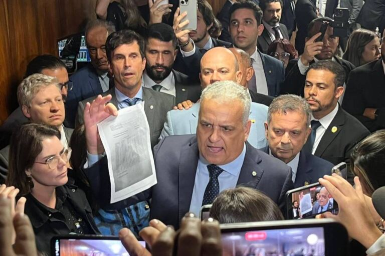 o-que-falta-para-pf-abrir-inquerito-contra-vice-de-flavio-por-estupro