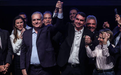 quem-flavio-bolsonaro-procurou-antes-de-definir-vice