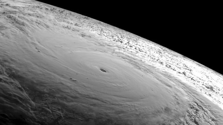 ciclone:-os-estados-que-devem-ter-ventos-de-mais-de-100-km/h