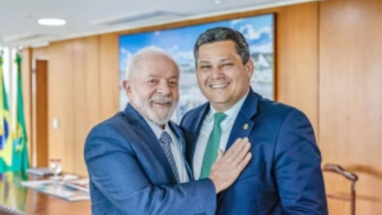lula-e-alcolumbre-adiam-debate-sobre-fim-da-escala-6×1-para-depois-das-eleicoes