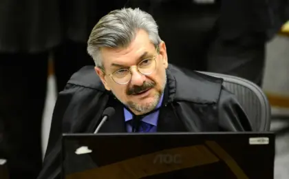 pgr-defende-que-ministro-acusado-de-assedio-perca-o-cargo