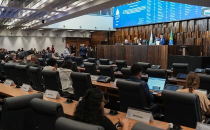 deputados-na-alerj-reagem-a-extincao-da-secretaria-de-ciencia-e-tecnologia-e-cobram-esclarecimentos-do-governo