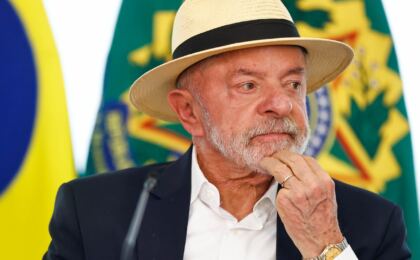 lula-cobra-atuacao-de-ministro-em-crise-entre-andre-mendonca-e-pf-sobre-inss