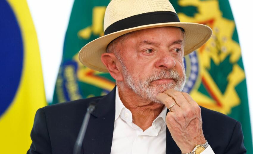 lula-cobra-atuacao-de-ministro-em-crise-entre-andre-mendonca-e-pf-sobre-inss