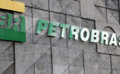 petrobras-lucra-r$-52,4-bilhoes-no-segundo-trimestre-e-anuncia-r$-17,4-bilhoes-em-dividendos