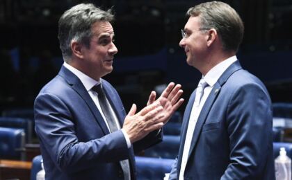 flavio-bolsonaro-apoia-lira-e-exclui-ciro-nogueira-de-lista-ao-senado