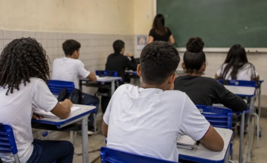 escolas-publicas-do-rio-alcancam-notas-de-ate-8,8-no-ideb-apesar-de-estado-abaixo-da-meta