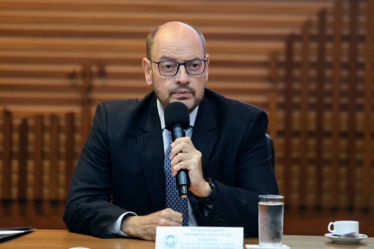 ricardo-couto-extingue-secretaria-do-gabinete-do-governador-e-transfere-estrutura-para-a-casa-civil