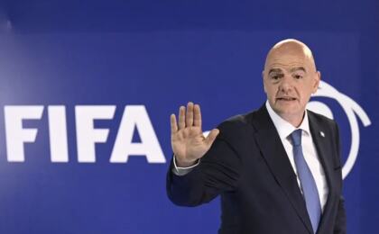 noruega-pede-saida-imediata-de-infantino-e-leva-denuncias-a-fifa