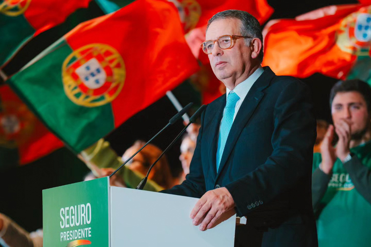 portugal:-extrema-direita-quer-separar-imigrantes-e-presidente-tenta-veto