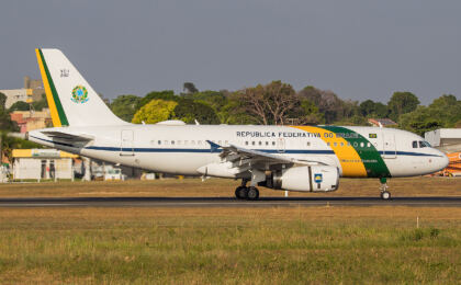 apos-problemas-em-voos,-lula-volta-a-defender-troca-do-aviao-presidencial