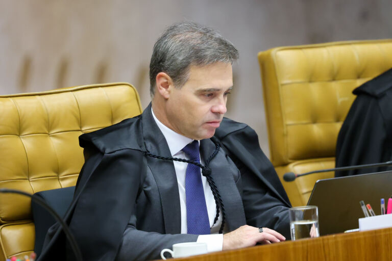 mendonca-vira-“investigador”-e-poe-inqueritos-em-risco,-alerta-miriam-leitao