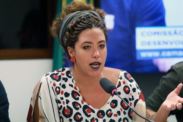 taliria-petrone-denuncia-nova-ameaca-de-morte-contra-ela-e-os-filhos