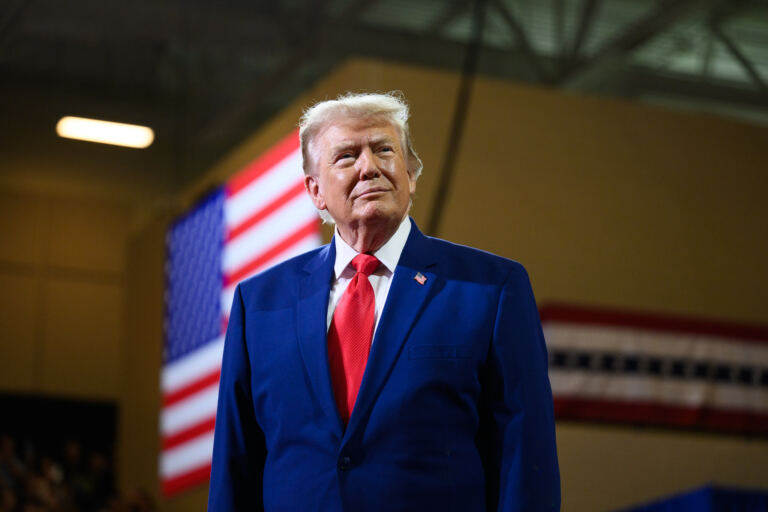 trump-deixa-diplomatas-de-carreira-fora-de-90%-das-indicacoes-a-embaixador