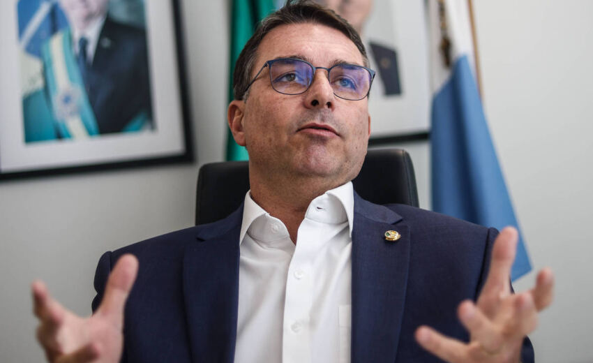 flavio-bolsonaro-ignora-ciencia-e-agricultura-ao-distribuir-emendas-parlamentares