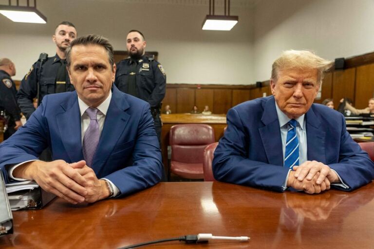 ex-advogado-de-trump-e-aceito-pelo-senado-como-secretario-de-justica-dos-eua