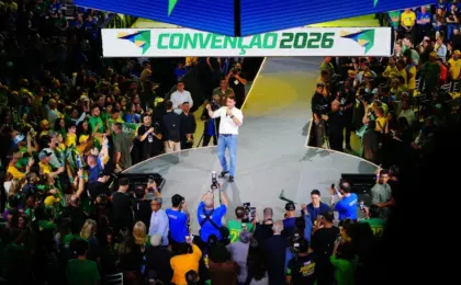 professor-ve-discurso-radicalizado-de-flavio-bolsonaro-para-manter-apoio-da-base