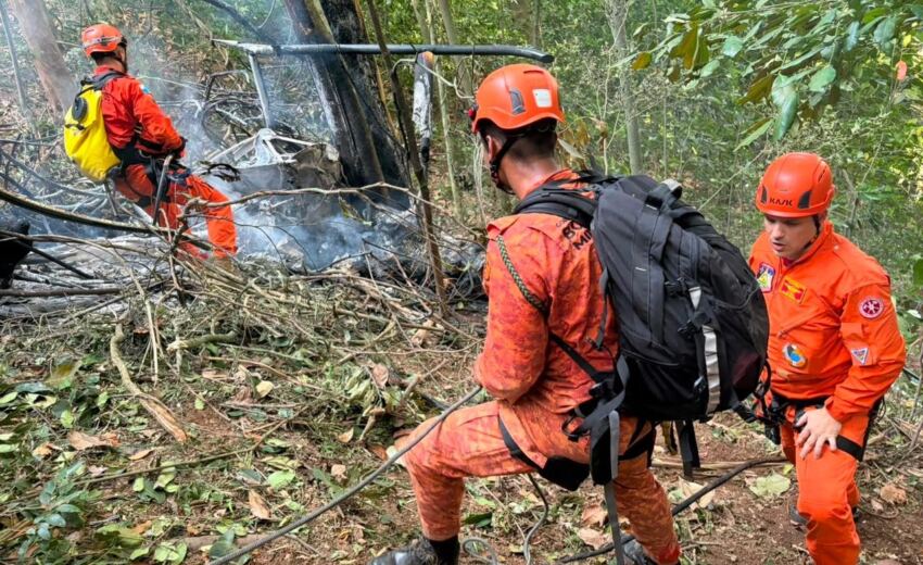 queda-de-helicoptero-no-rio-mata-tres-colombianas-e-piloto-durante-passeio