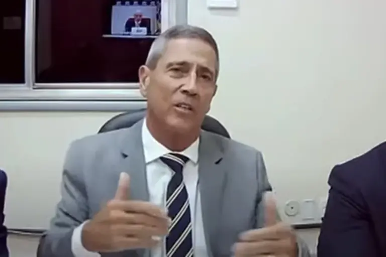 braga-netto-e-chamado-a-depor-em-processo-sobre-desvio-de-armas-do-exercito