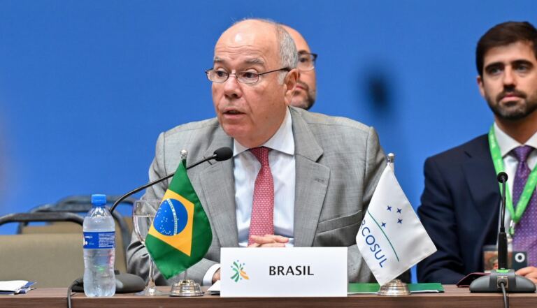 mauro-vieira-cobra-milei:-“argentina-deve-cessar-imediatamente-as-agressoes-ao-brasil”