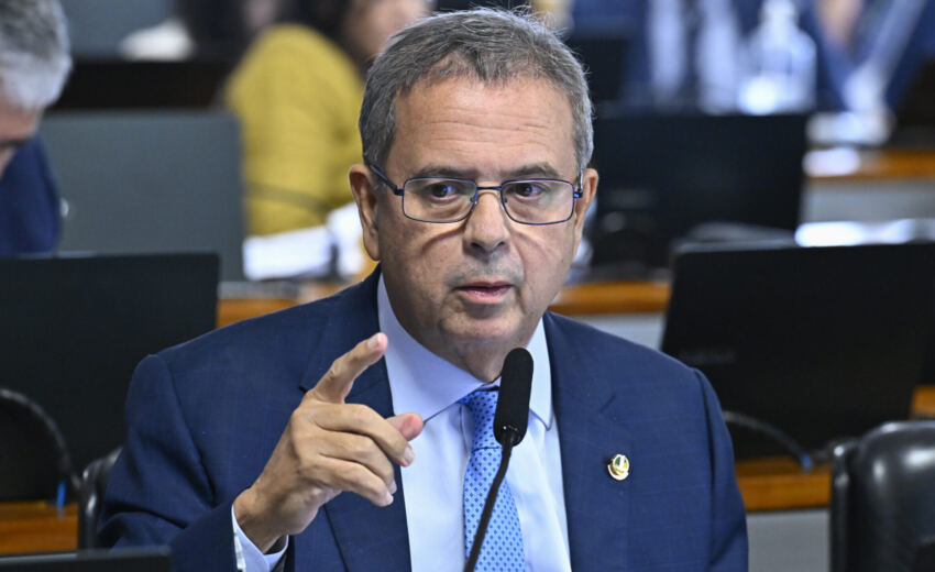 candidata-trans-do-rn-acusa-rogerio-marinho-de-homofobia-apos-pl-retirar-seu-nome-das-urnas
