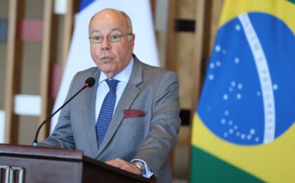 ‘agressoes-devem-parar-imediatamente’,-diz-mauro-vieira-sobre-milei