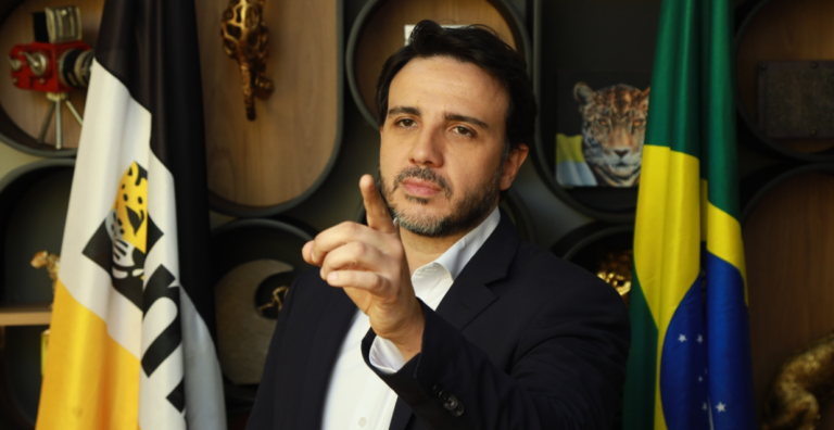mulheres-veem-homens-como-“caixa”-e-estado-apoia-divorcios,-diz-renan-santos