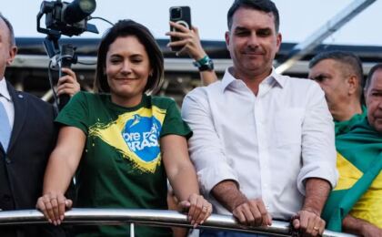 michelle-decide-participar-da-campanha-de-flavio-apos-treta