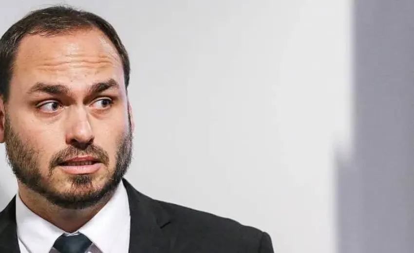 candidato-ao-senado,-carlos-bolsonaro-ve-patrimonio-crescer-27%-desde-2024
