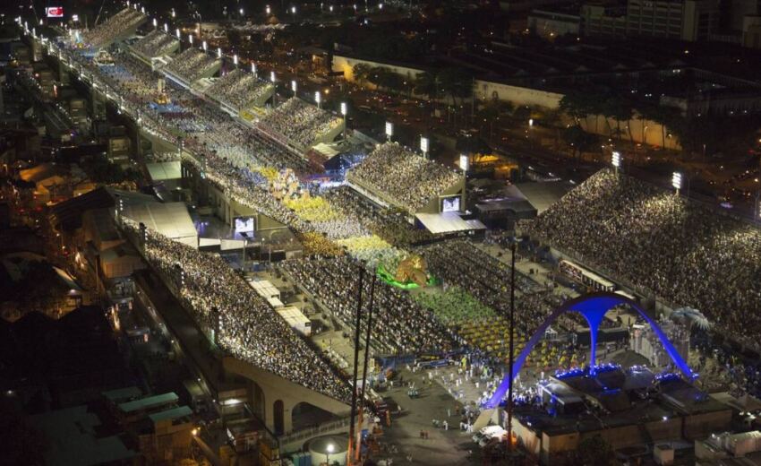 rio-carnaval-2027-tem-ingressos-esgotados-por-mais-de-15-mil-pessoas-na-fila