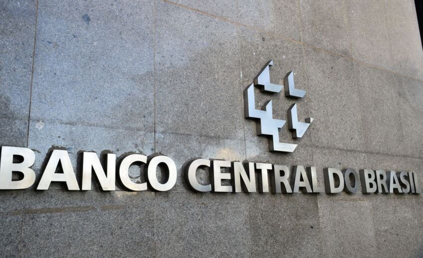 copom-ve-mais-riscos-de-alta-para-inflacao-e-mantem-cautela