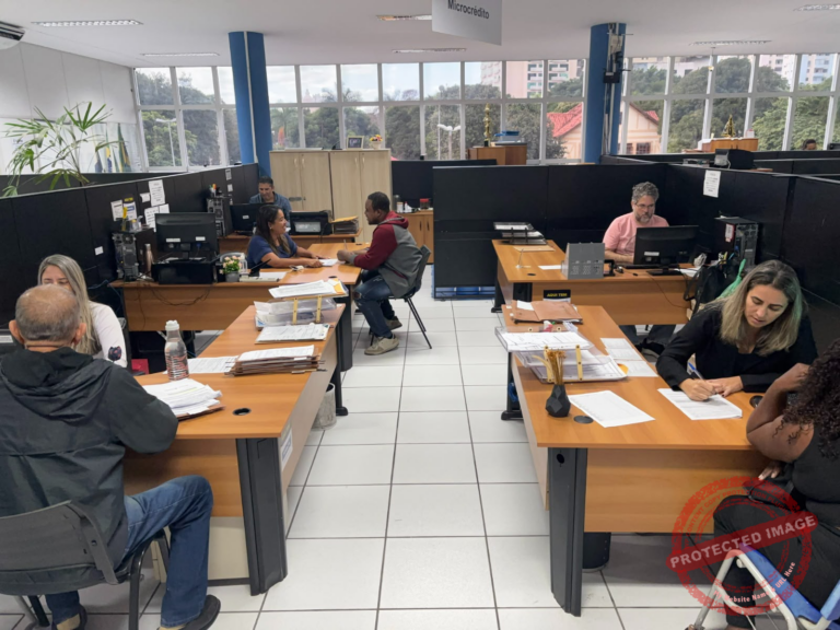 fundecam-orienta-antecipar-credito-para-dia-das-criancas,-black-friday,-natal-e-ano-novo