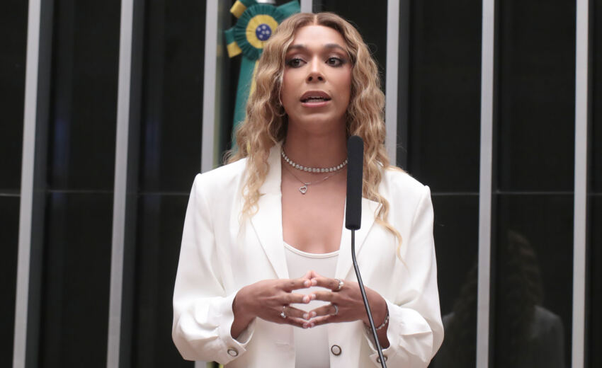 “podem-latir”:-processo-que-pode-cassar-erika-hilton-avanca-no-conselho-de-etica