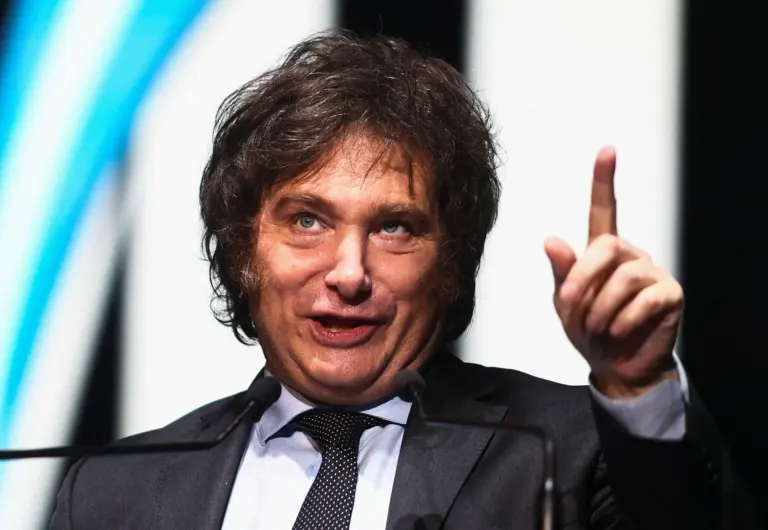 porta-voz-de-milei-admite-que-nao-ha-provas-de-campanha-coordenada-contra-a-argentina