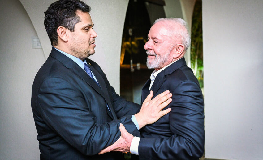 alcolumbre-admite-tregua-com-lula,-mas-mantem-6×1-para-depois-das-eleicoes
