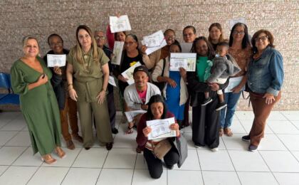 programa-de-controle-do-tabagismo-de-campos-entrega-certificado-a-pessoas-que-pararam-de-fumar