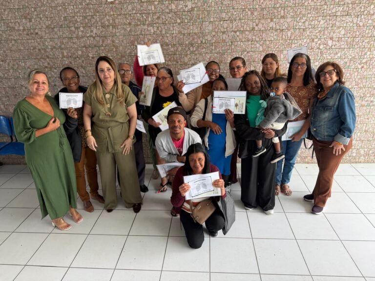 programa-de-controle-do-tabagismo-de-campos-entrega-certificado-a-pessoas-que-pararam-de-fumar
