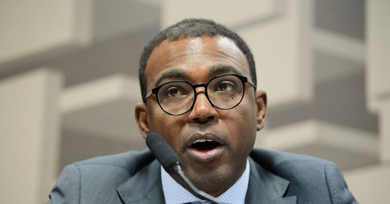 “nao-confiavamos-em-ninguem”,-diz-diretor-do-bc-sobre-investigacao-ao-banco-master