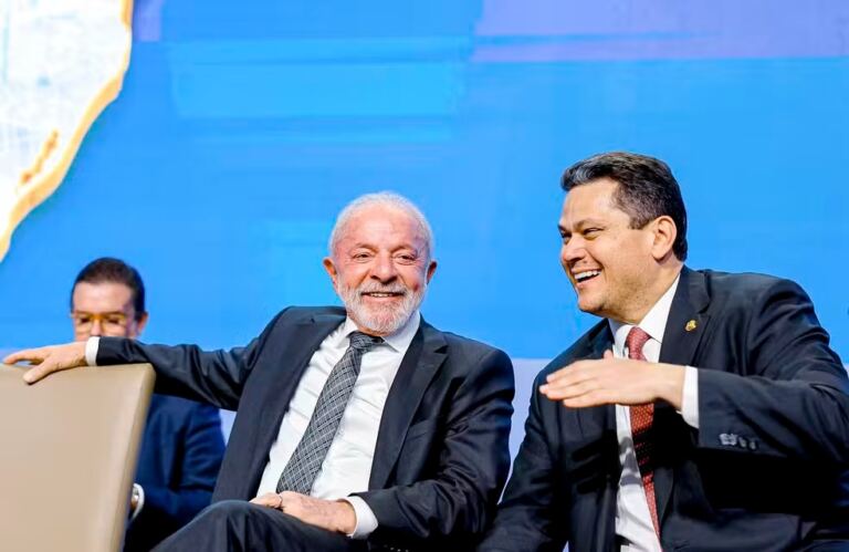 relacao-entre-lula-e-alcolumbre-“esta-destravada”,-diz-ministro