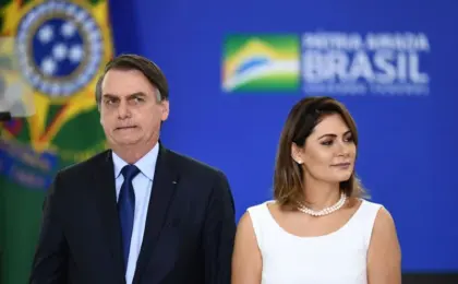 livro-de-ex-comandante-relata-bronca-de-michelle-em-bolsonaro-diante-de-militares