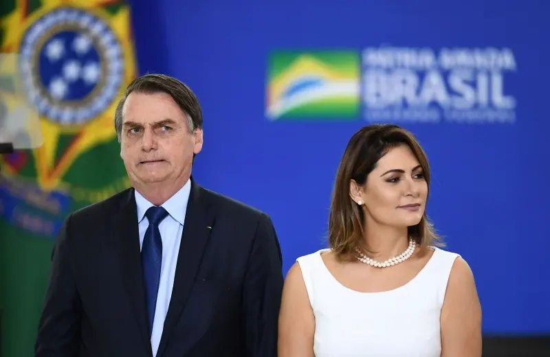livro-de-ex-comandante-relata-bronca-de-michelle-em-bolsonaro-diante-de-militares