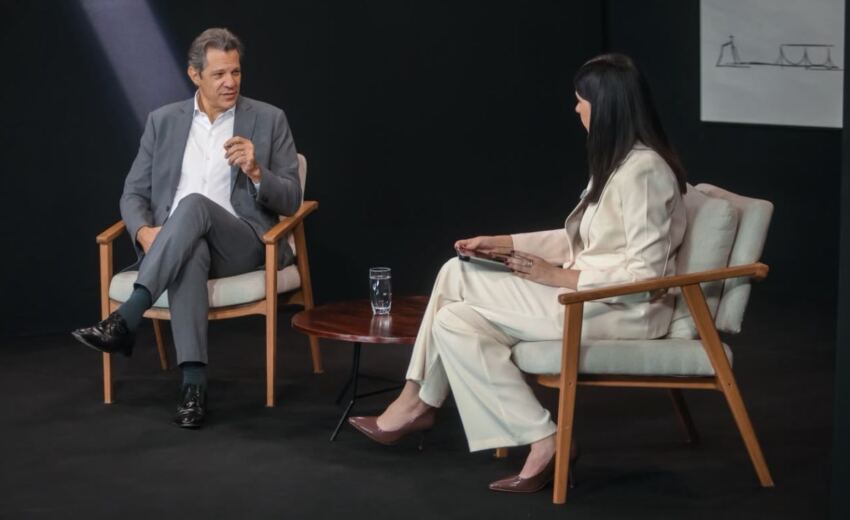jornalista-diz-que-haddad-se-contradiz-sobre-tarcisio-e-leva-invertida