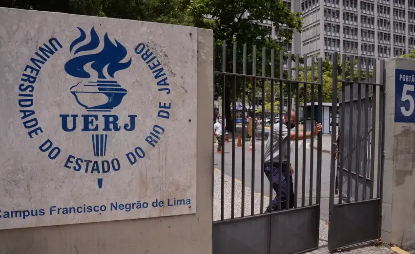 uerj-pede-que-comunidade-academica-evite-regiao-do-campus-maracana-apos-tiros-e-protesto-na-mangueira