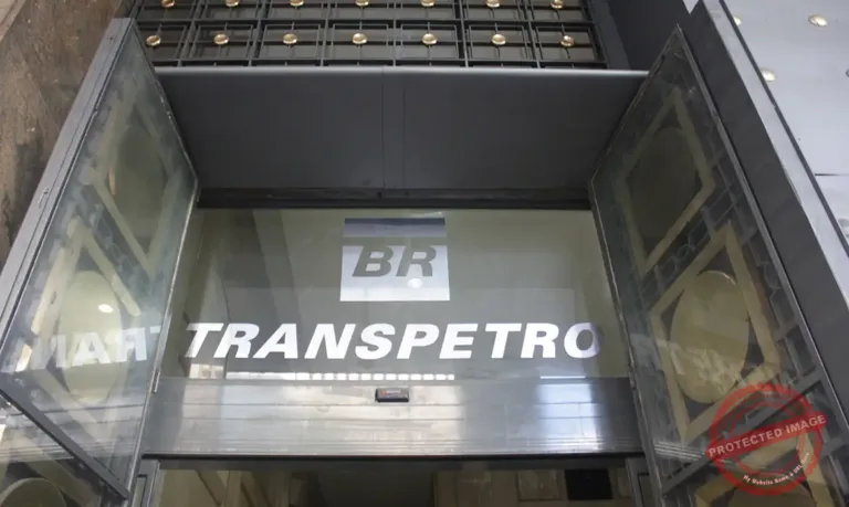 transpetro-abre-concurso-publico-com-salario-inicial-de-ate-r$-15-mil