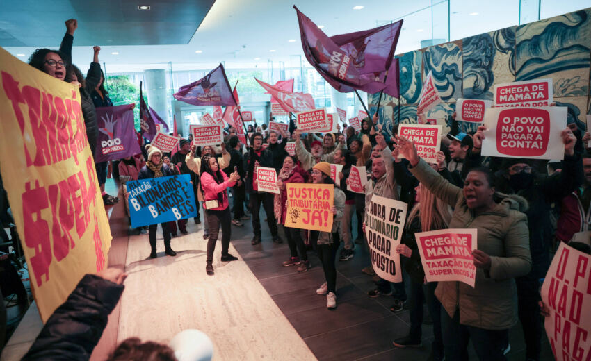 justica-barra-denuncia-contra-mtst-por-protesto-no-itau-pela-taxacao-dos-super-ricos