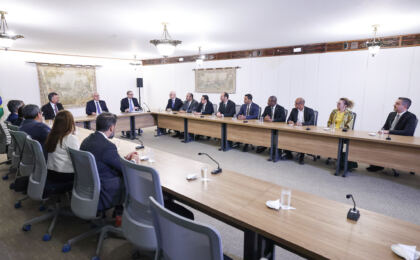 fachin-reune-19-paises-no-stf-e-defende-autonomia-do-judiciario-e-democracia