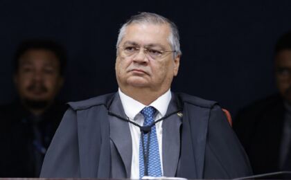 dino-denuncia-“agressoes-e-injusticas”-em-meio-a-perseguicao-no-maranhao