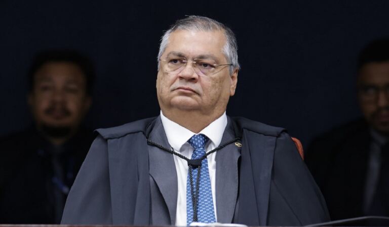 dino-denuncia-“agressoes-e-injusticas”-em-meio-a-perseguicao-no-maranhao
