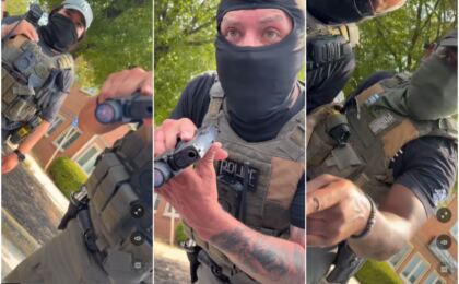 agente-mascarado-do-ice-aponta-arma-para-motorista-nos-eua