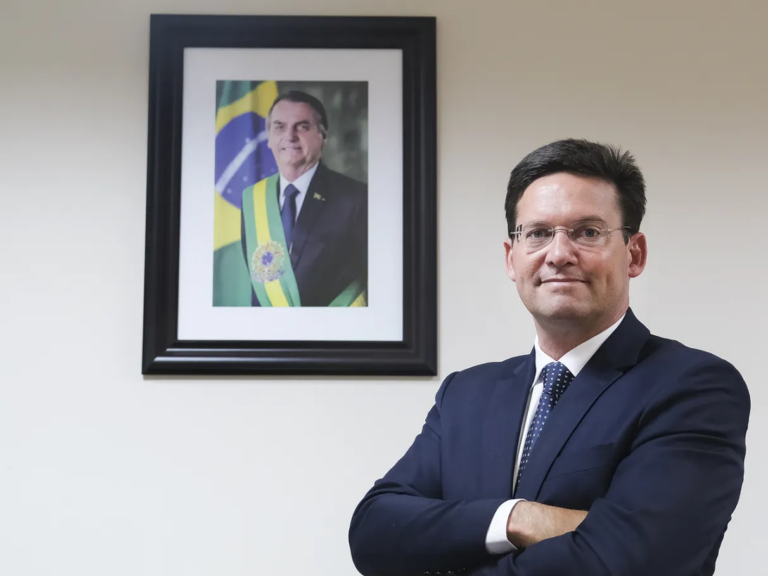 a-ligacao-entre-ex-ministro-de-bolsonaro-e-o-banco-master